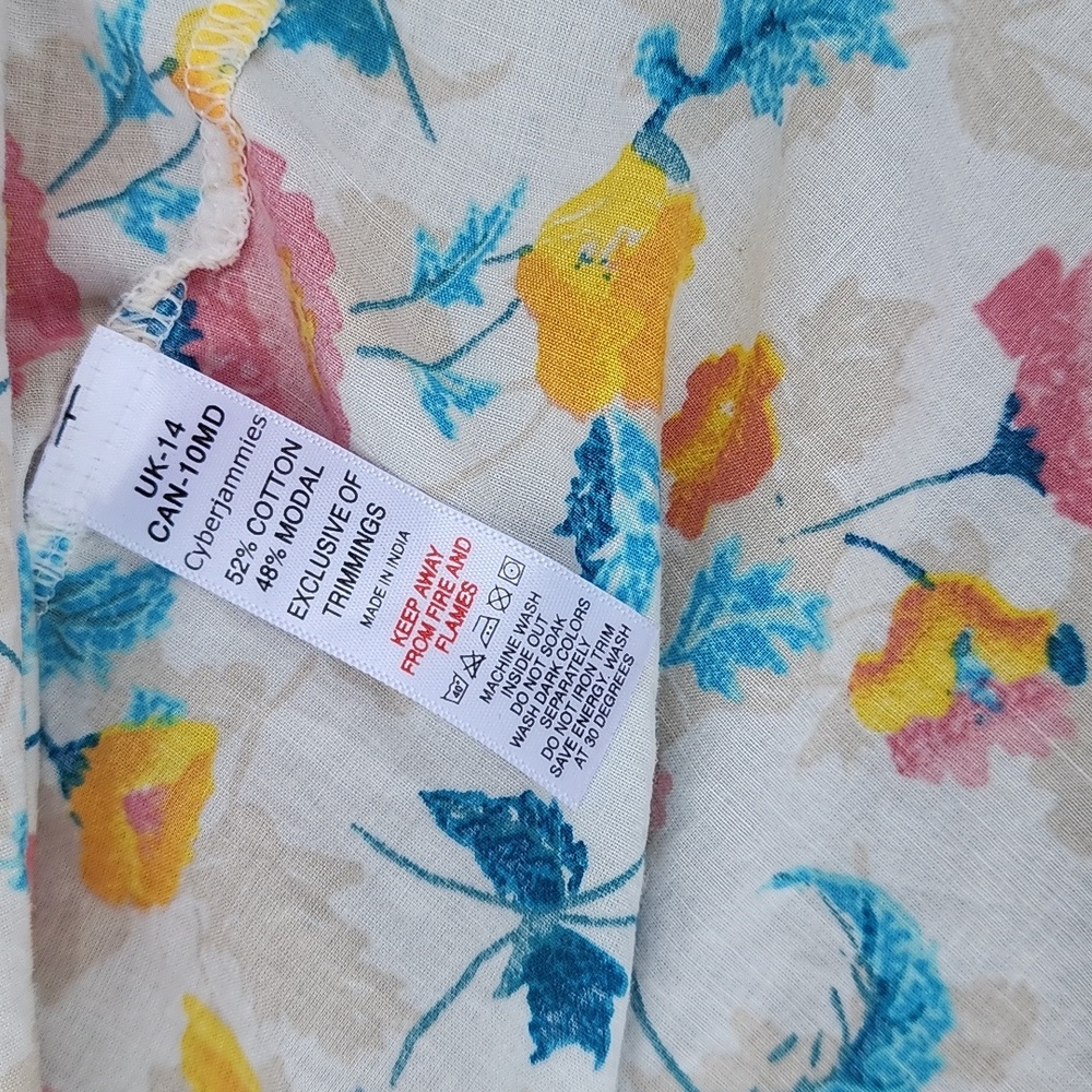 (M) cyberjammies Vibrant Floral Kimono Robe Soft Lightweight Weekend Loungewear - Picture 8 of 10
